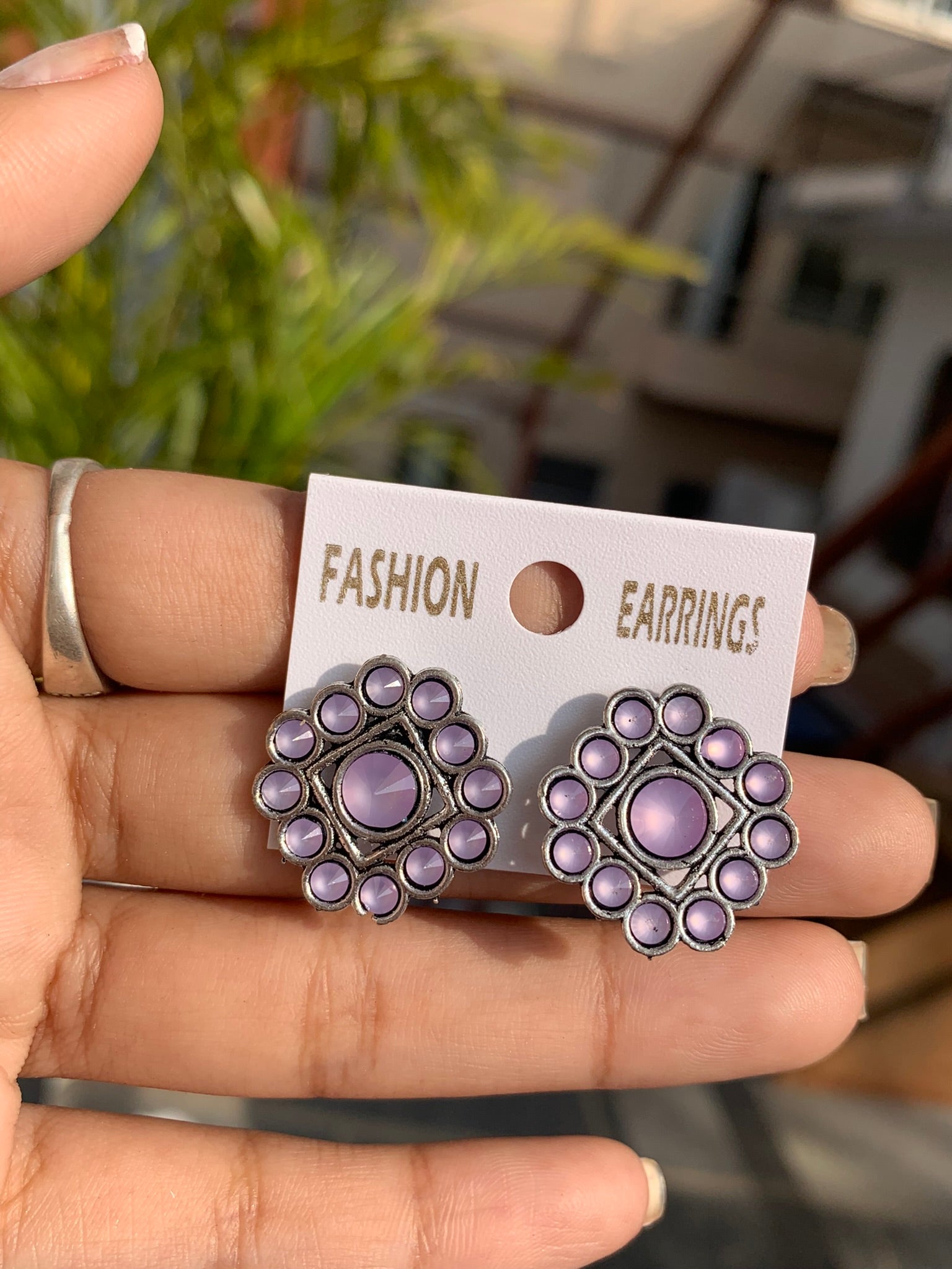 Vintage Mirror Stud