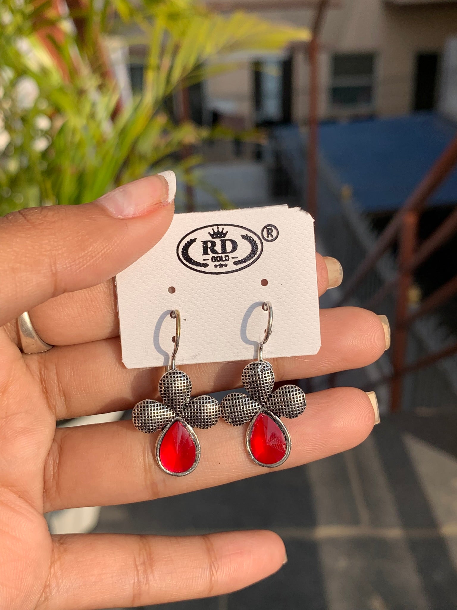 Clover Stone Drop Earrings