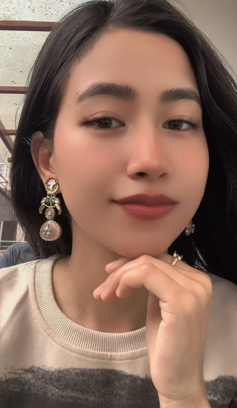 Kundan Chand Drop Earrings