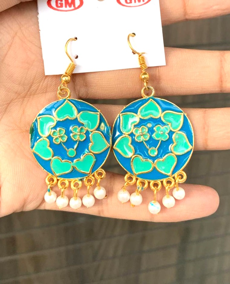Heart Motif Enamel Drop