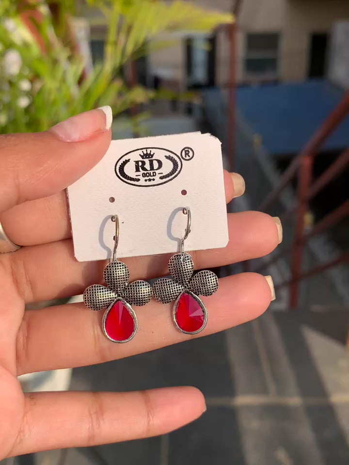 Clover Stone Drop Earrings